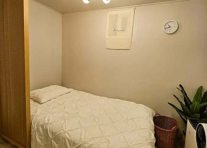 Danbam Sinchon, 2br Up To 3 People 서울특별시